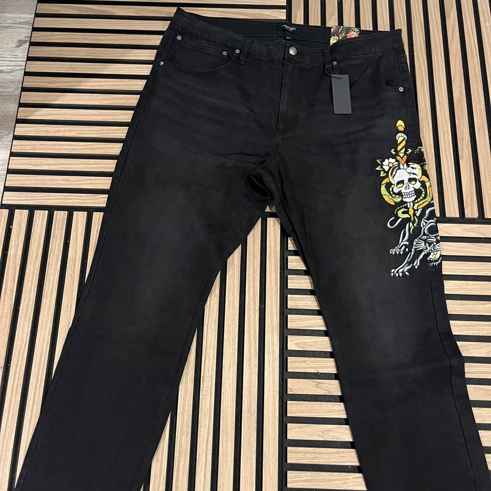 Ed Hardy Dagger Skull Slim Taper Jean - MEHD8301S-4

Size 44